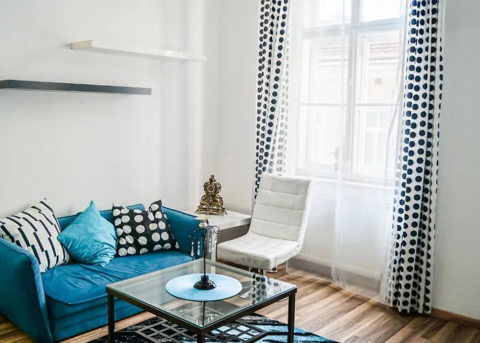 Sweet 2br Apt, Near Schloss Belvedere & Rennweg Apartment Vienna